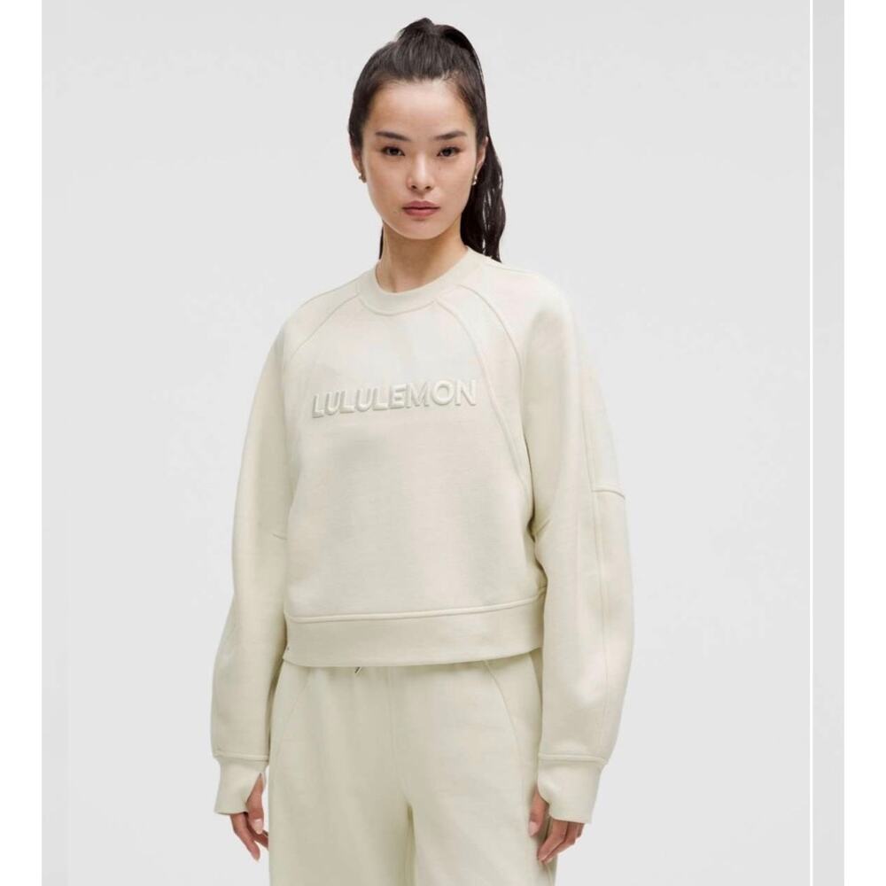 Lululemon Scuba Oversized Pullover *Wordmark bone cream size 4/6 sweatshirt